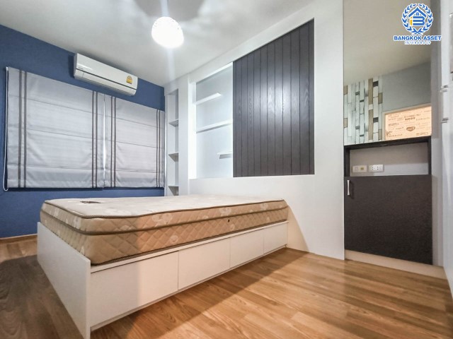 *****ทาวน์เฮ้าส์มือสองย่านกรุงเทพมหานคร ม.ลุมพินีทาวน์วิลล์ สุขสวัสดิ์-พระราม2 #หลังมุม เนื้อที่มากถึง 20.4 ตร.ว. ฟังก์ชัน 3 ห้องนอน 2 ห้องน้ำ 2 ที่จอดรถ แถมฟรี! 4 เครื่องปรับอากาศ, 1 เครื่องทำน้ำอุ่น บนทำเลแห่งการเดินทาง ใกล้ทางด่วน "เฉลิมมหานคร" ในราคาคุ้มสุด!